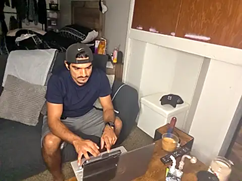 Snapshot of piggylatino chatting on November 13, 2025, 5:17 am piggylatino online show from November 13, 2025, 5:17 am