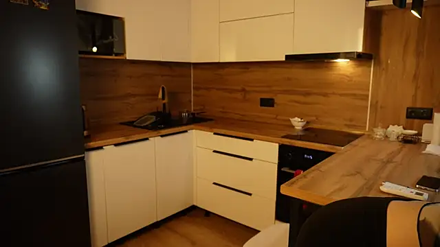 Snapshot of lollabunnn chatting on November 12, 2025, 4:18 pm lollabunnn online show from November 12, 2025, 4:18 pm