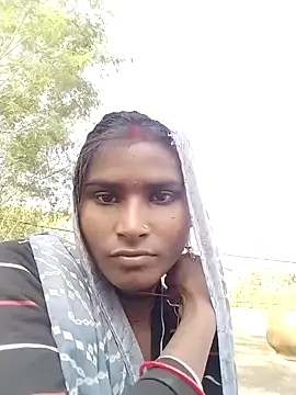 Snapshot of Big_Lovexx chatting on November 15, 2025, 4:21 am Big Lovexx online show from November 15, 2025, 4:21 am