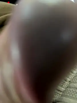 Snapshot of Rober2709 chatting on November 17, 2025, 2:45 pm Rober2709 online show from November 17, 2025, 2:45 pm