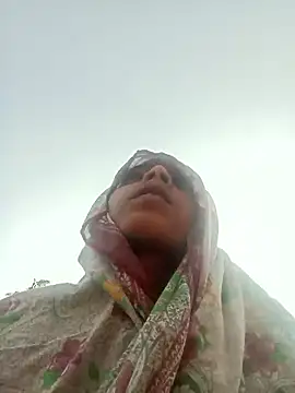 Neelurajpoot122 online show from November 16, 2025, 8:31 am