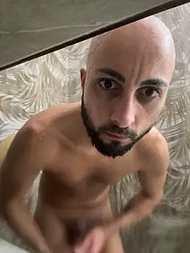 Snapshot of danilo_sngr chatting on November 15, 2025, 7:43 pm danilo sngr online show from November 15, 2025, 7:43 pm