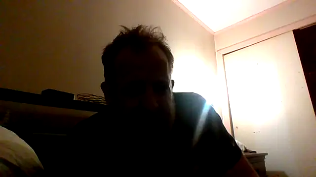 Mikey40wv online show from November 17, 2025, 11:32 pm