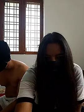 yours mansi online show from November 20, 2025, 7:30 am