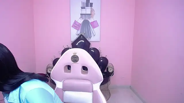 Snapshot of Milu_carbajal_x chatting on November 14, 2025, 11:24 pm Milu carbajal x online show from November 14, 2025, 11:24 pm