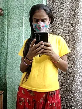 Snapshot of Muskan_12thh chatting on November 17, 2025, 5:57 am Muskan 12thh online show from November 17, 2025, 5:57 am