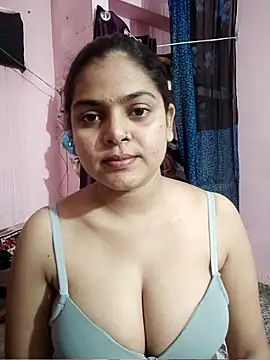 Snapshot of Cute_niya8 chatting on November 16, 2025, 5:46 am Cute niya8 online show from November 16, 2025, 5:46 am