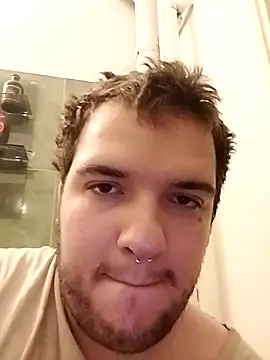 Snapshot of Ziulica chatting on November 20, 2025, 12:33 am Ziulica online show from November 20, 2025, 12:33 am