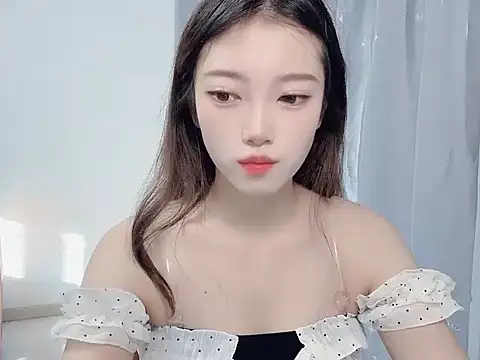 Snapshot of yuyayayu chatting on November 18, 2025, 1:11 am yuyayayu online show from November 18, 2025, 1:11 am