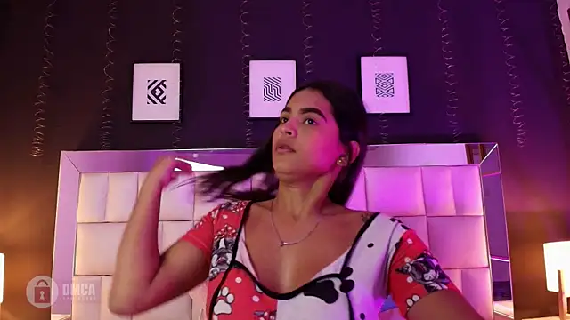 liana allen online show from November 19, 2025, 2:28 pm