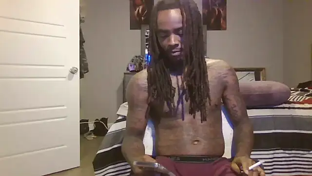 Snapshot of TattedRasta2x0 chatting on November 20, 2025, 4:12 am TattedRasta2x0 online show from November 20, 2025, 4:12 am