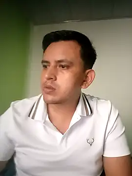 Snapshot of art-e9-2 chatting on November 20, 2025, 2:17 pm art-e9-2 online show from November 20, 2025, 2:17 pm