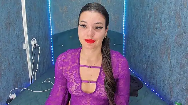 Snapshot of RedAssHottie chatting on September 14, 2025, 3:05 am RedAssHottie online show from September 14, 2025, 3:05 am