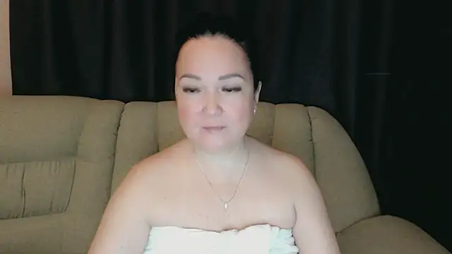 Snapshot of infinity_loveliness chatting on September 21, 2025, 6:15 am infinity loveliness online show from September 21, 2025, 6:15 am