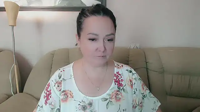 Snapshot of infinity_loveliness chatting on October 9, 2025, 5:16 am infinity loveliness online show from October 9, 2025, 5:16 am