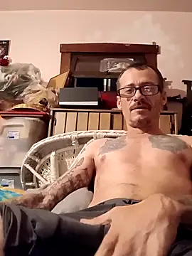 Snapshot of THUROBREED83 chatting on September 22, 2025, 5:53 am THUROBREED83 online show from September 22, 2025, 5:53 am