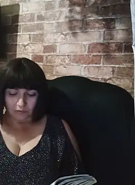 Snapshot of itismyhobby chatting on October 2, 2025, 10:17 pm itismyhobby online show from October 2, 2025, 10:17 pm