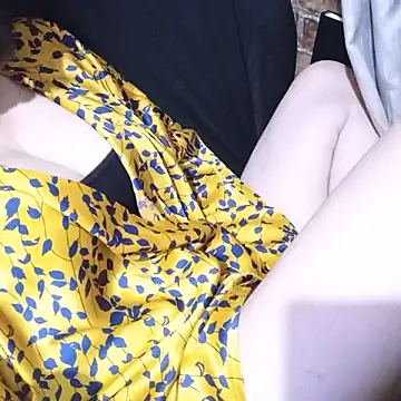 Snapshot of itismyhobby chatting on November 9, 2025, 9:35 pm itismyhobby online show from November 9, 2025, 9:35 pm