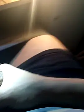 Snapshot of Schamlippenspreitzer chatting on October 3, 2025, 12:57 pm Schamlippenspreitzer online show from October 3, 2025, 12:57 pm