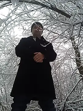 Snapshot of Luceriusbigass chatting on December 11, 2024, 11:30 am Luceriusbigass online show from December 11, 2024, 11:30 am