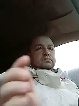 Snapshot of Luceriusbigass chatting on December 28, 2024, 11:19 am Luceriusbigass online show from December 28, 2024, 11:19 am