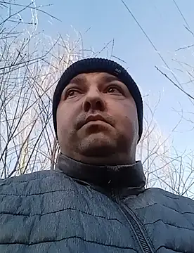 Snapshot of Luceriusbigass chatting on March 4, 2025, 3:15 pm Luceriusbigass online show from March 4, 2025, 3:15 pm