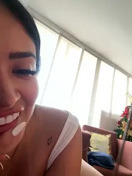 Snapshot of Sara_fun chatting on December 31, 2024, 7:07 pm Sara fun online show from December 31, 2024, 7:07 pm