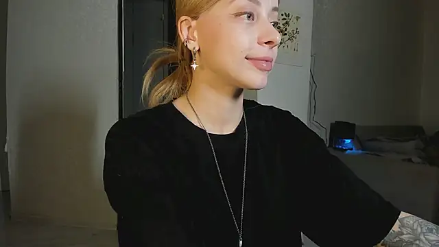 Snapshot of Jane_Bright chatting on January 5, 2025, 7:28 pm Jane Bright online show from January 5, 2025, 7:28 pm