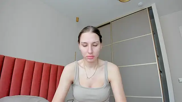 Snapshot of SofiClimbing chatting on March 4, 2025, 4:38 am SofiClimbing online show from March 4, 2025, 4:38 am