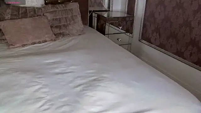 Snapshot of SexyBaby69 chatting on March 12, 2025, 11:53 am SexyBaby69 online show from March 12, 2025, 11:53 am