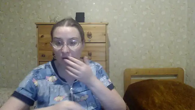 Snapshot of Smart_Rose chatting on January 29, 2025, 8:14 pm Smart Rose online show from January 29, 2025, 8:14 pm