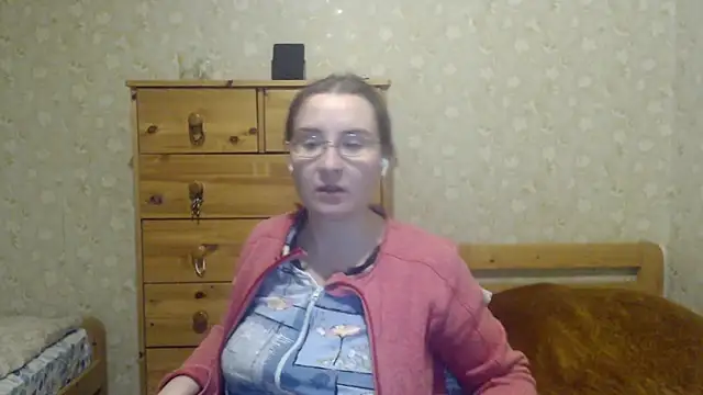 Snapshot of Smart_Rose chatting on January 29, 2025, 11:35 pm Smart Rose online show from January 29, 2025, 11:35 pm