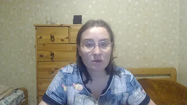 Snapshot of Smart_Rose chatting on February 1, 2025, 8:47 pm Smart Rose online show from February 1, 2025, 8:47 pm