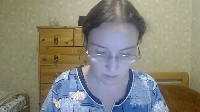 Snapshot of Smart_Rose chatting on February 2, 2025, 2:48 am Smart Rose online show from February 2, 2025, 2:48 am