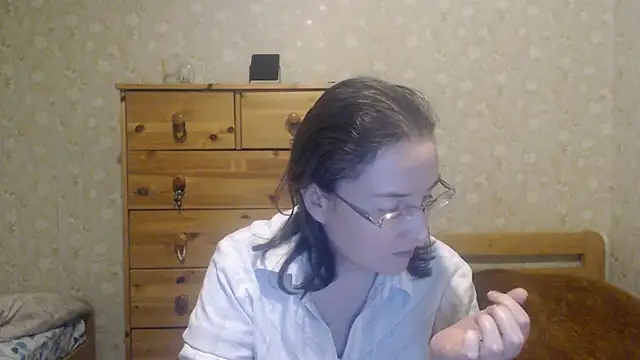 Snapshot of Smart_Rose chatting on February 2, 2025, 10:28 pm Smart Rose online show from February 2, 2025, 10:28 pm