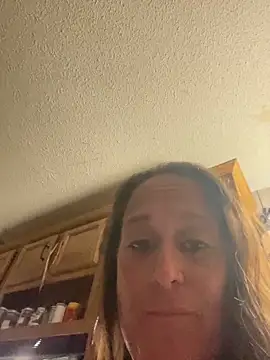 SexyFuckers1115 online show from September 17, 2025, 6:37 am