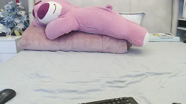 Snapshot of Hanako_love chatting on January 28, 2025, 2:00 am Hanako love online show from January 28, 2025, 2:00 am