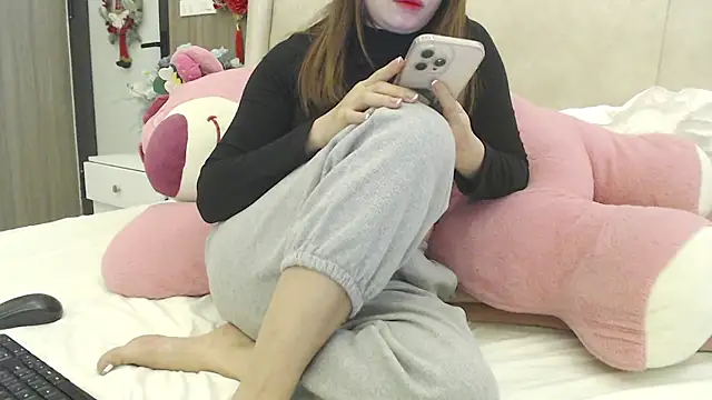 Snapshot of Hanako_love chatting on February 25, 2025, 3:38 pm Hanako love online show from February 25, 2025, 3:38 pm