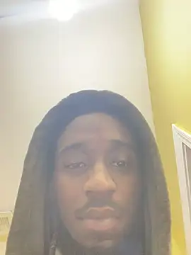 Snapshot of SkinnymanwithBbc chatting on January 15, 2025, 4:11 pm SkinnymanwithBbc online show from January 15, 2025, 4:11 pm