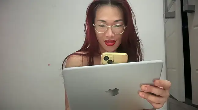 Snapshot of Jakolera2020 chatting on December 30, 2024, 5:02 pm Jakolera2020 online show from December 30, 2024, 5:02 pm