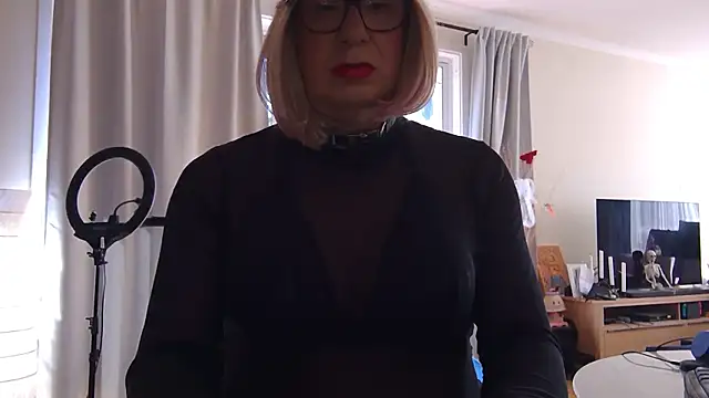 Snapshot of rachel_latex chatting on October 14, 2025, 11:27 pm rachel latex online show from October 14, 2025, 11:27 pm