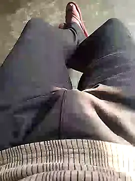 Snapshot of bigh96dik chatting on December 2, 2024, 4:31 am bigh96dik online show from December 2, 2024, 4:31 am