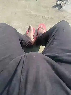 Snapshot of bigh96dik chatting on December 27, 2024, 4:58 am bigh96dik online show from December 27, 2024, 4:58 am