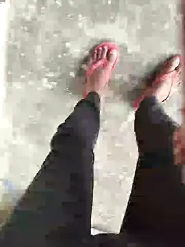 Snapshot of bigh96dik chatting on December 31, 2024, 8:04 am bigh96dik online show from December 31, 2024, 8:04 am