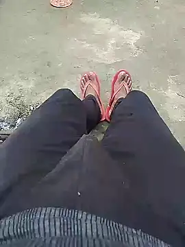 Snapshot of bigh96dik chatting on January 25, 2025, 5:18 am bigh96dik online show from January 25, 2025, 5:18 am