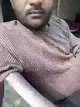 Snapshot of bigh96dik chatting on January 30, 2025, 7:39 am bigh96dik online show from January 30, 2025, 7:39 am