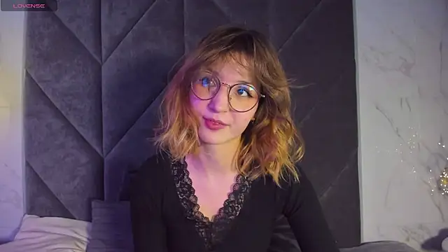 Snapshot of JaneGraceful chatting on February 4, 2025, 12:44 pm JaneGraceful online show from February 4, 2025, 12:44 pm