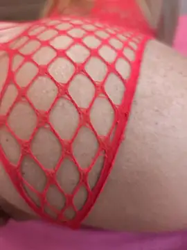 Snapshot of Bull8 chatting on November 6, 2025, 1:45 pm Bull8 online show from November 6, 2025, 1:45 pm