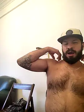 Snapshot of juanci_to chatting on October 19, 2025, 11:44 am juanci to online show from October 19, 2025, 11:44 am