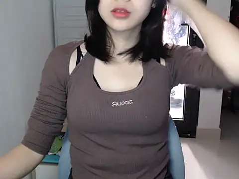 Snapshot of Bigg_Pussyy_Catt chatting on December 28, 2024, 3:58 am Bigg Pussyy Catt online show from December 28, 2024, 3:58 am